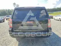 2017 GMC YUKON photo