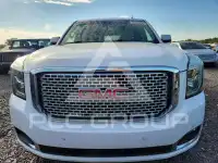 2017 GMC YUKON фото