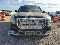 2017 GMC YUKON photo