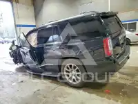 2017 GMC YUKON фото