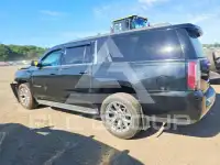 2017 GMC YUKON фото