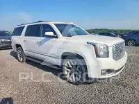 2017 GMC YUKON фото