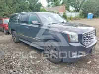 2017 GMC YUKON photo