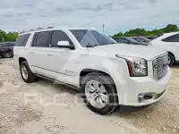 2017 GMC YUKON фото