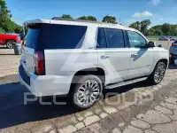 2017 GMC YUKON photo