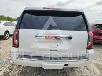 2017 GMC YUKON фото