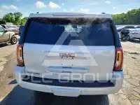 2017 GMC YUKON photo
