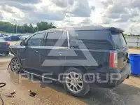 2017 GMC YUKON фото