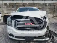 2017 GMC YUKON фото