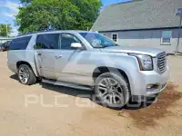 2017 GMC YUKON фото
