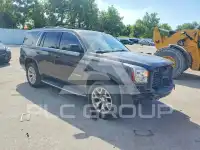2017 GMC YUKON фото