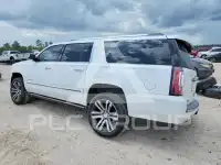 2017 GMC YUKON фото