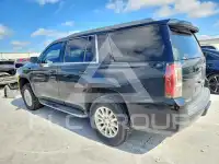 2017 GMC YUKON фото