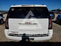 2017 GMC YUKON photo