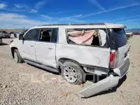 2017 GMC YUKON фото