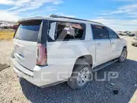2017 GMC YUKON фото