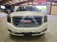 2017 GMC YUKON photo