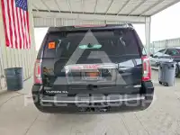 2017 GMC YUKON photo