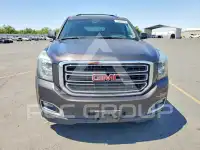 2017 GMC YUKON photo