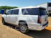 2017 GMC YUKON photo