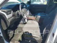 2017 GMC YUKON photo