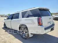 2017 GMC YUKON фото