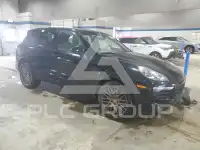 2017 Porsche Cayenne photo