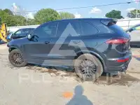 2017 Porsche Cayenne фото