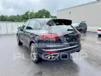 2017 Porsche Cayenne фото