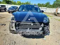 2017 Porsche Cayenne photo