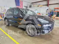 2017 Porsche CAYENNE фото