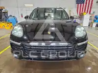 2017 Porsche CAYENNE фото