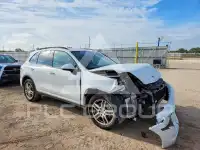 2017 Porsche Cayenne photo