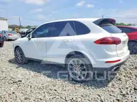 2017 Porsche Cayenne photo