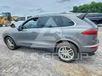 2017 Porsche Cayenne photo