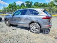 2017 Porsche Cayenne photo