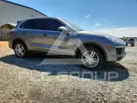 2017 Porsche Cayenne photo