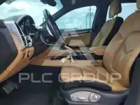 2017 Porsche Cayenne фото