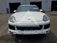 2017 Porsche Cayenne фото