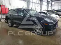2017 Porsche Cayenne photo
