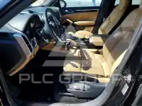 2017 Porsche Cayenne photo