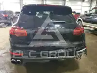 2017 Porsche Cayenne photo
