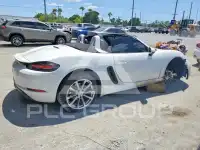 2017 Porsche BOXSTER photo