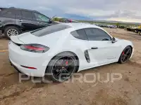 2017 Porsche Cayman photo