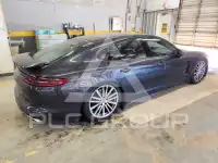 2017 Porsche Panamera фото