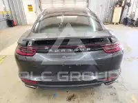 2017 Porsche Panamera фото