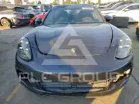 2017 Porsche Panamera photo