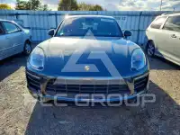 2017 Porsche MACAN photo