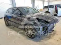 2017 Porsche MACAN photo