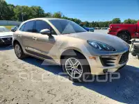 2017 Porsche MACAN photo